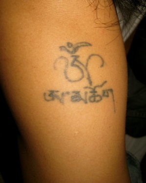 Homemade Tattoos: Tibetan tattoos made by Tibetans!