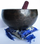 Tibetan Singing Bowls,Tibetan Pictures,chakra singing bowls,how to play use singing bowl,yoga om singing bowl Tibetan Singing Bowls,Tibetan Pictures,chakra singing bowls,how to play use singing bowl,yoga om singing bowl